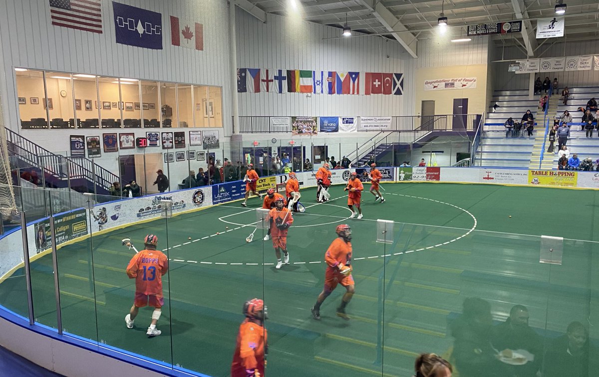 VintageLaxBrand tweet media