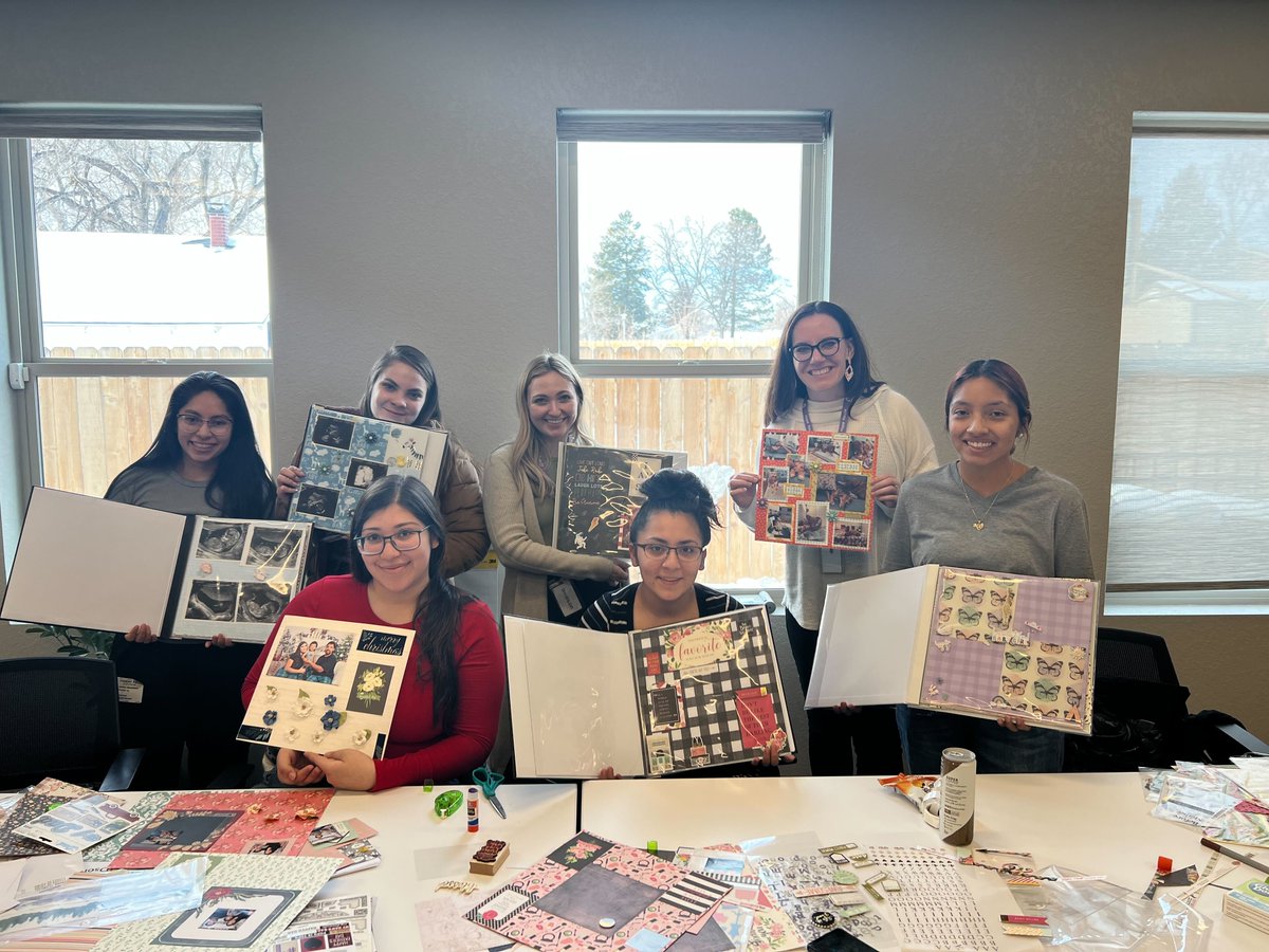 HopeHouseCO's tweet photo. Yesterday our teen moms enjoyed a โMom Funโ Scrapbooking event at Hope House! It was so fun seeing the photos they included and a great time for teen moms and staff to hang out together! #scrapbooking #empoweringteenmoms #momfun https://t.co/7G10aDV72B