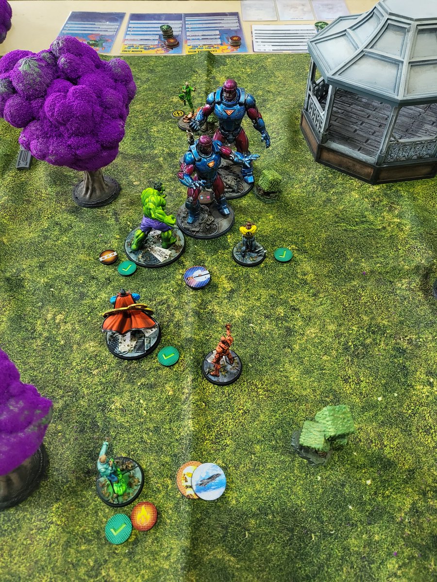 ZweihanderHall's tweet photo. #newyearnewme First Cancon since COVID hit! Playing MCP, Defenders mono-affiliation. Came up against Sentinels R1 on Researcher &amp; Demons, ended up winning 11-3 with a clutch Helios dazing Prime on a crucial turn. #marvelcrisisprotocol https://t.co/7Z7WW7Zfve