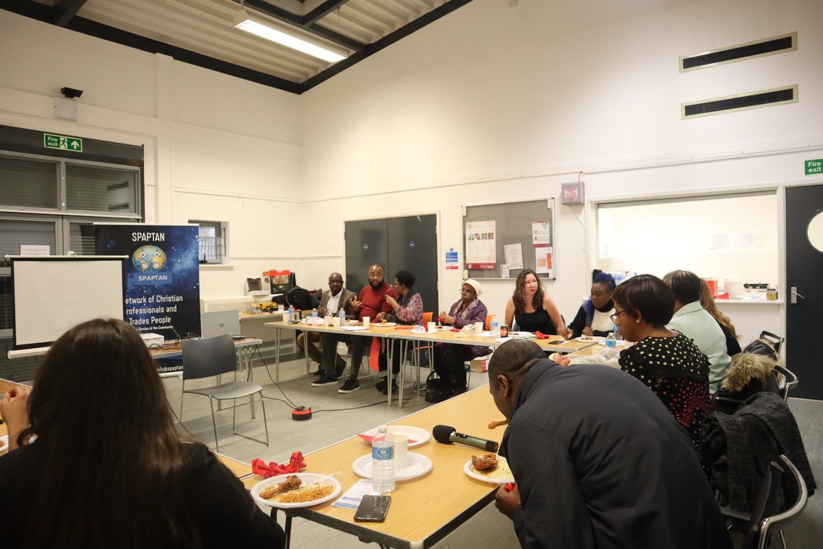 spaptan's tweet photo. Great energy during our last networking event. Looking forward to seeing you at the next event in February. Sign up at https://t.co/j4X2q6KzpH https://t.co/FzIwBxyx7G