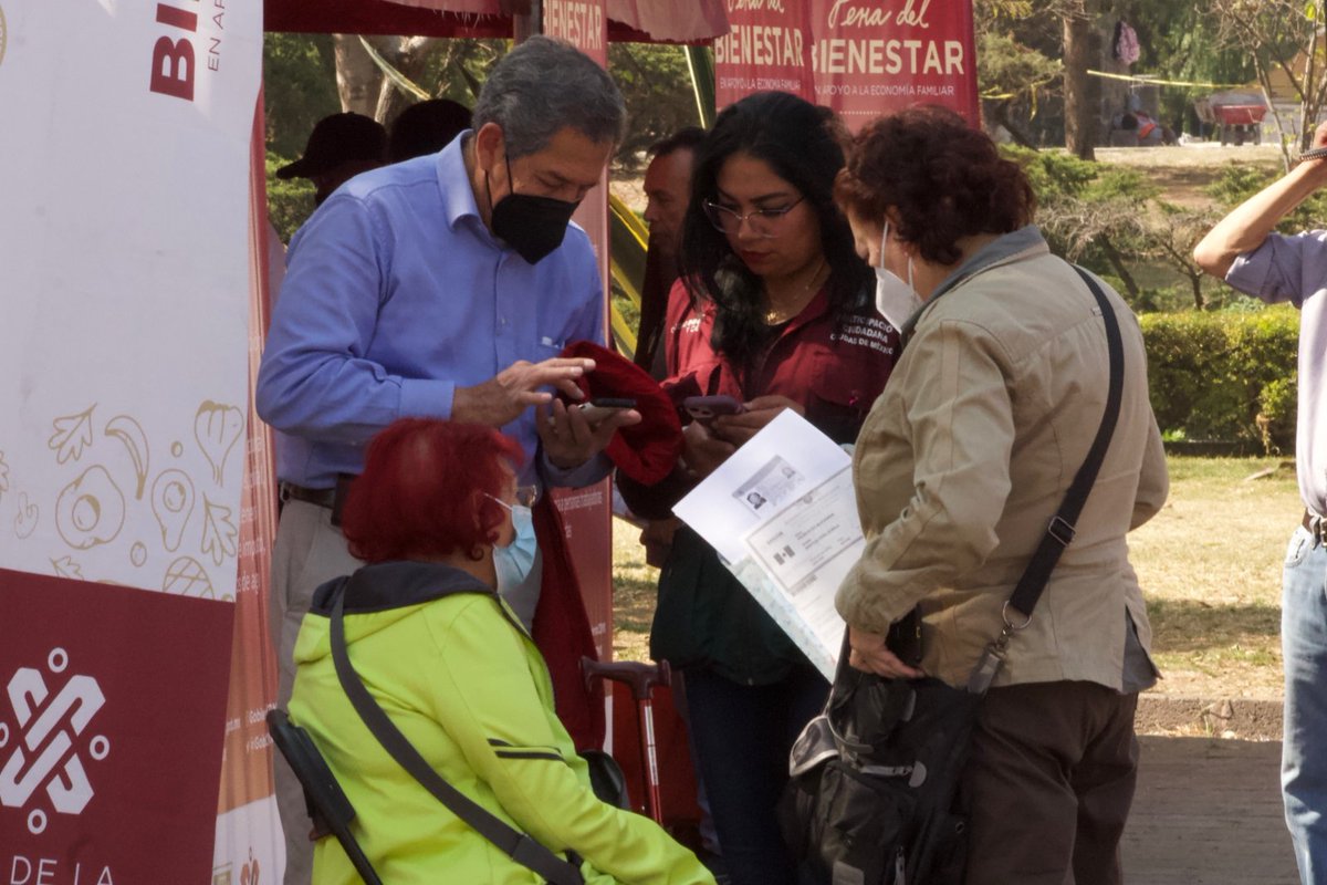 CDMX_PC_Coy's tweet photo. Viernes en la #AlamedaSur ♥️.
YA LO SABES 👏🏾
✅ Actividades recreativas y culturales.
✅ Vacunación contra influenza.
✅ Trámite de actas.
✅Toma de presión y glucosa.
✅Venta de productos de la canasta básica a precio justo.
LOS SERVIDORES DE LA CIUDAD TE ESPERAN. https://t.co/J1FwH2pJ64
