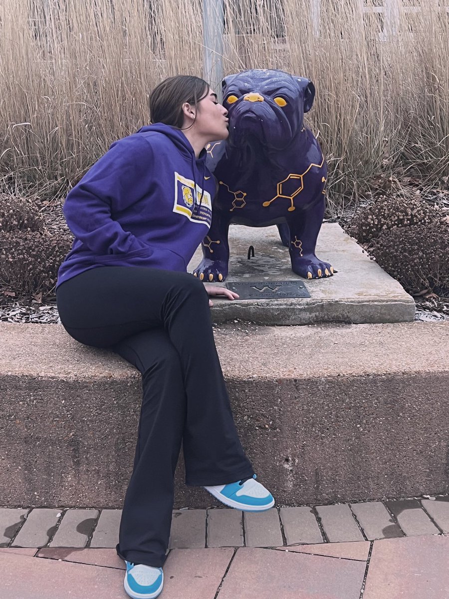 I am extremely excited to announce my verbal commitment to play division one softball at western illinois university!!💜💛 #neckup <a href="/agoler35/">Alisa Goler</a> <a href="/TheRealChopkins/">Collin Hopkins</a> <a href="/ralphsantana20/">Ralph Santana</a> @16uForceMoll