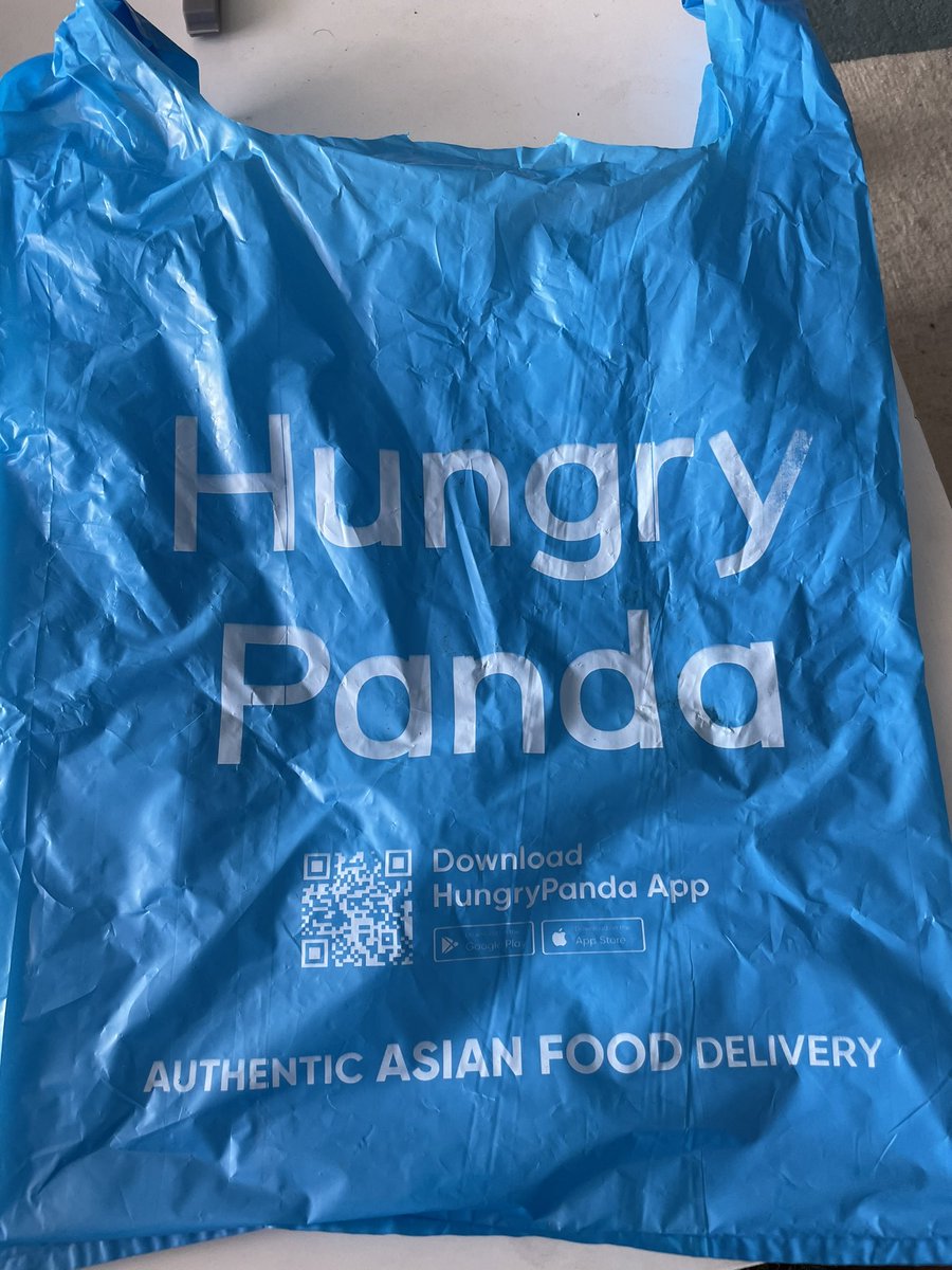 Restaurant gave my takeaway in this #plasticbag yesterday. In times when we are pushing for no plastic, how bad is this from @HungryPanda15 to distribute plastic for liberal use?
We need corporations to lead from front in reducing plastics.
#plasticpollution #plasticfree