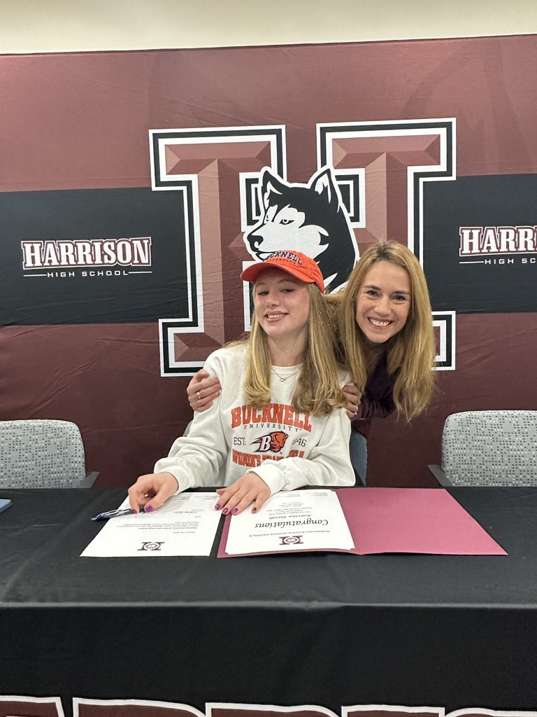HHS_Husky_XC's tweet photo. Congratulations to Katrina Torelli on becoming a Bison and committing to running Track at Bucknell University! So proud of all your hard work! Keep it up, great things to come as a Bison! https://t.co/zhR5K02mXc