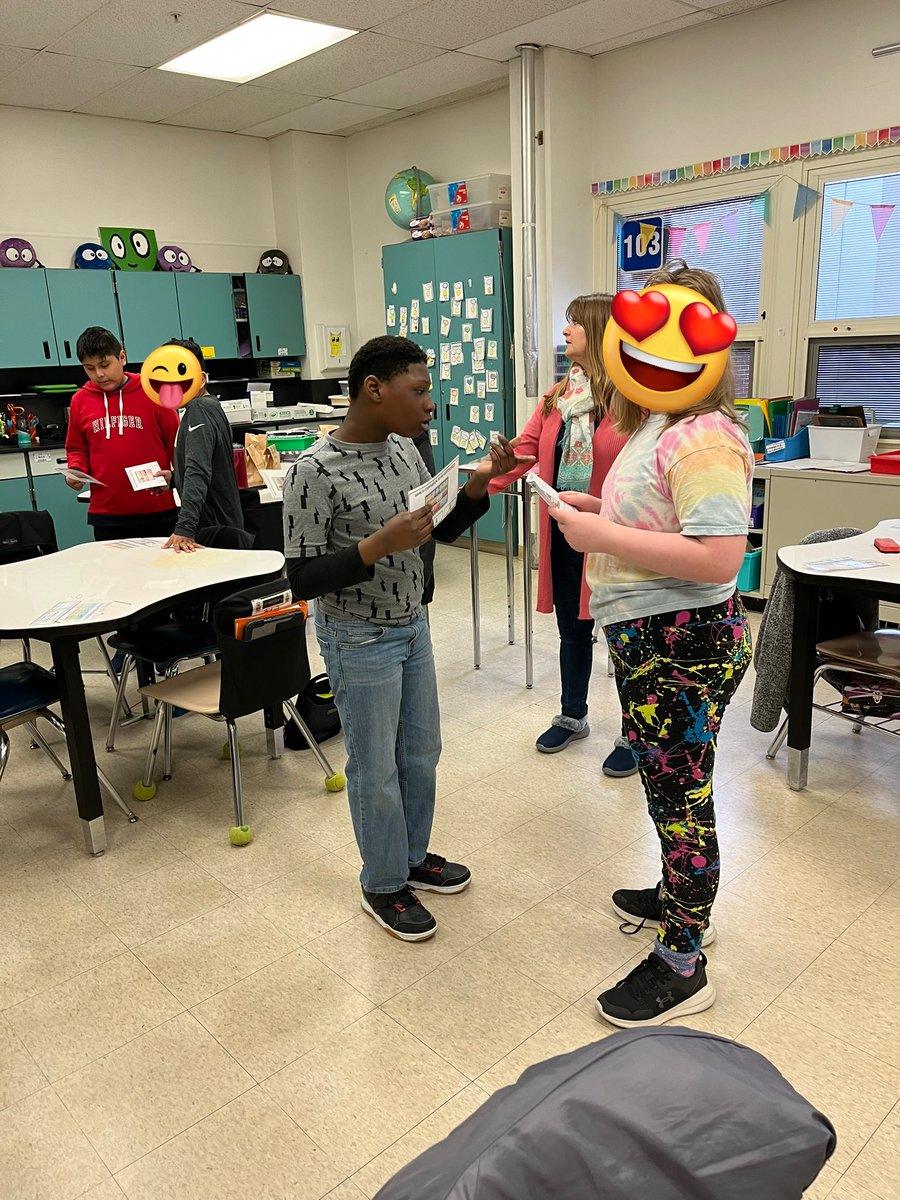 Miss Senneca tweet media