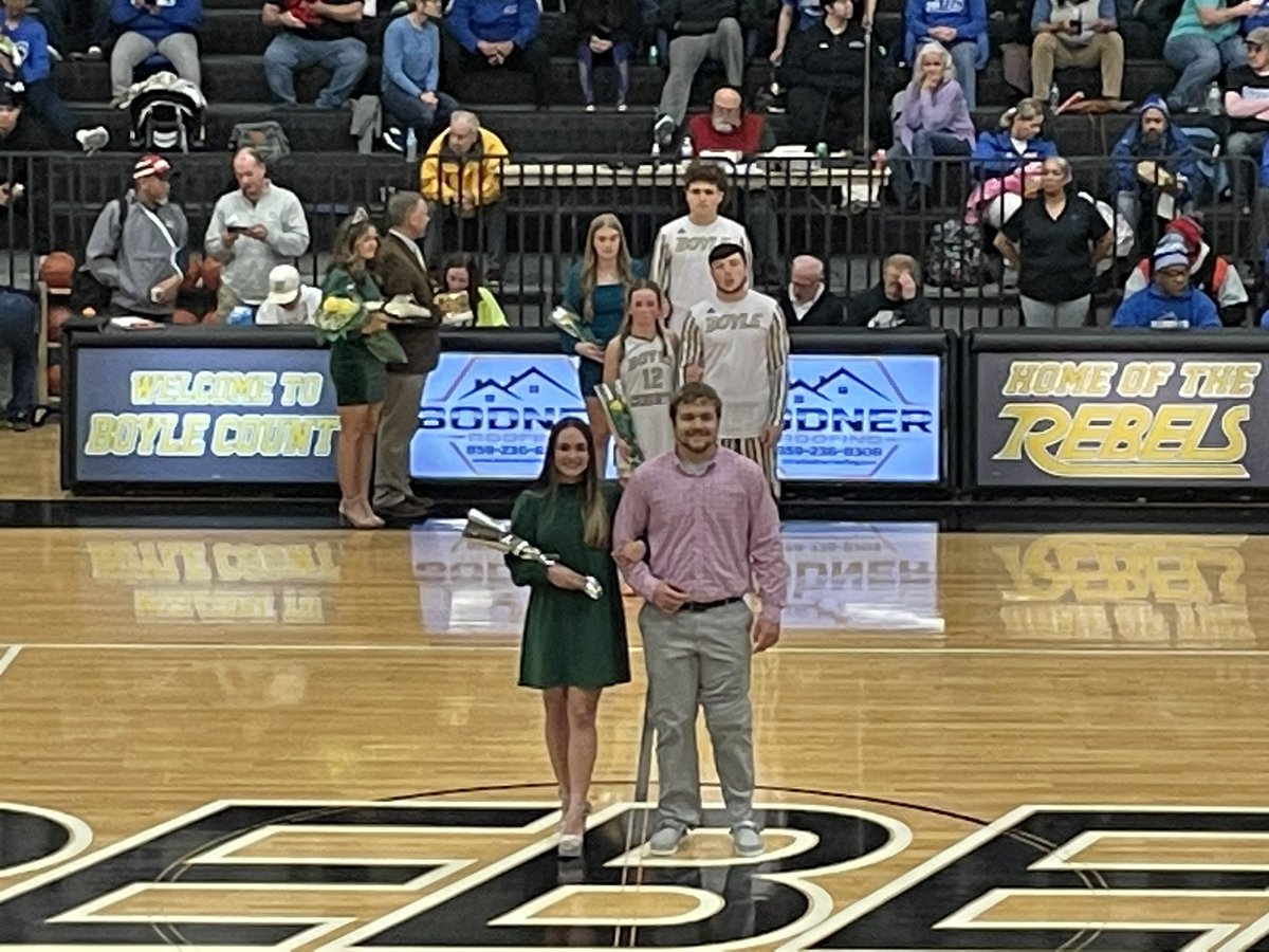 BRNNews25_26's tweet image. Congratulations to all of the Winter Homecoming finalists! Nabeel Al-Anati, Ella Coffey, Summer Ray, Evan Girdler, Jakei Tarter, Maggie Smith, Zoey Robbins, Dalton Stone, Cooper Brummett, and Peyton Guerrant all were outstanding finalists.