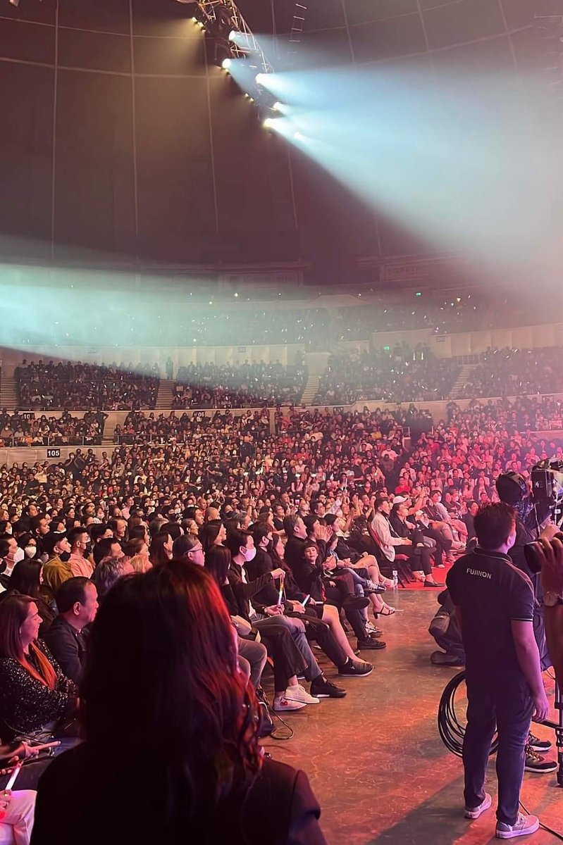 quinncajustine's tweet photo. @Mang_INASAR Crowd estimated 4X40=1600 
bigas palang ton😆 https://t.co/ssx4Ut6NBP