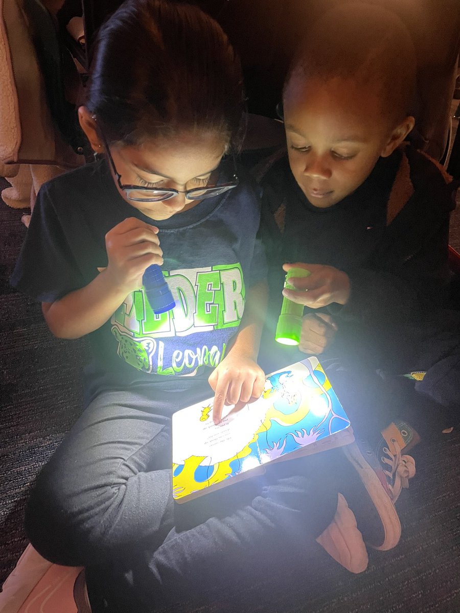 Ms_Bartholomew1's tweet photo. Two of our cute avid readers today! And it was flashlight Friday 🔦📚@CFISDLieder https://t.co/6paJwmczKg