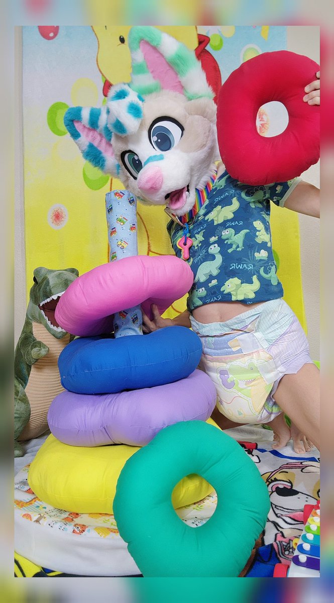 NEW TOY! 🪀

Jumbo ABDL Ringstack! 
-🔸️Big silly plush rings that rattle!
-🔸️32'in tall.

One in photo is FOR SALE! You can check out more details here..
inkbunny.net/s/2901835

Dm if interested!

This account will be the 1st to release new items before it's listed on etsy.