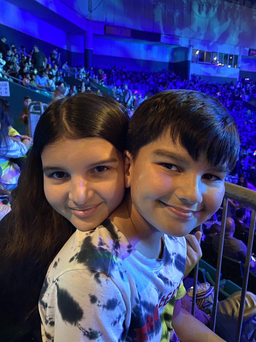 Happy dinosaur loving kids at the #JurassicParkWorldTour show!