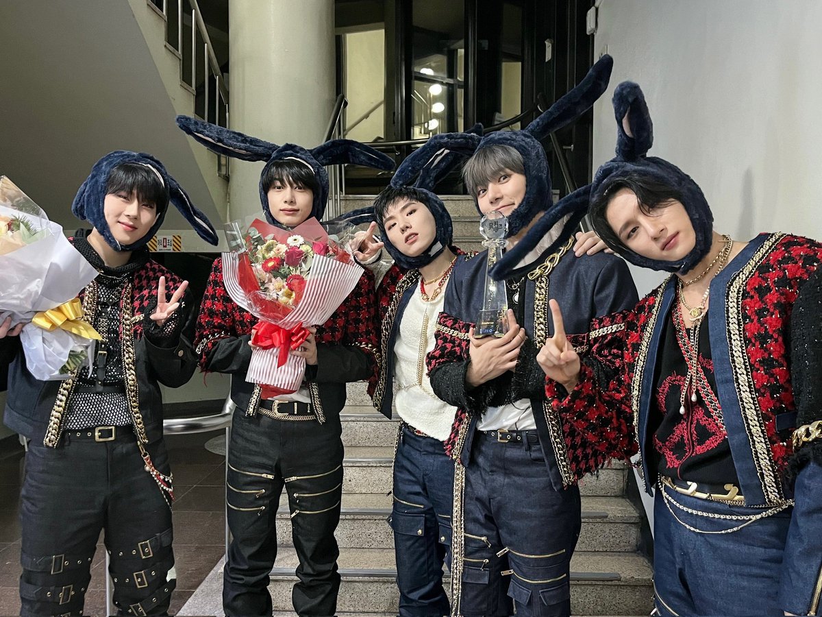 We could be beasts and... bunnies. 🐇