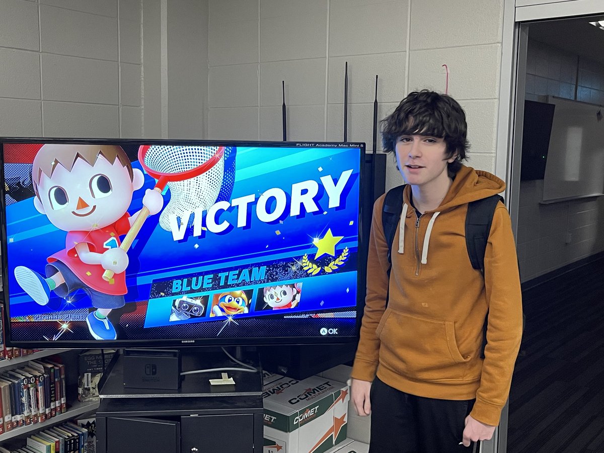 Exciting final day for <a href="/HorningMiddle/">Horning Hawks</a> Esports club! Former member (and current state champ 🏆) Penn came by with Coach Yep to talk to us about High School Esports. Then we crowned our school champ in Smash Bros. See you next year, gamers! <a href="/BlackshirtsGame/">Waukesha South Game Club & Esports Team</a>