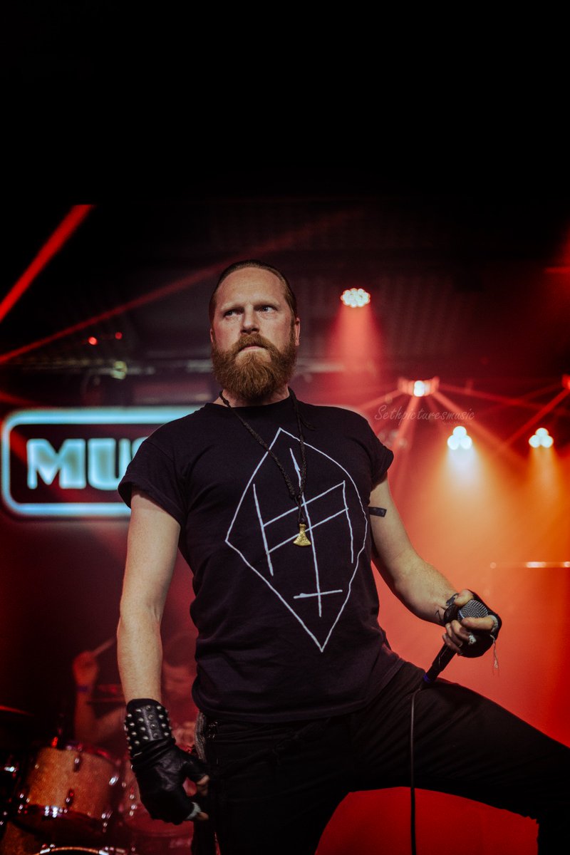 SethAbrikoos's tweet photo. About photographing #morvigor , #herfault & #hvalross a few hours ago at #Musicon #TheHague ⚫
.
.
.
#sethabrikoos #sethpicturesmusic #concert #metalconcert #sonyalpha #fotograaf #review #guitar #englamps #blackmetal #blackmetalband #metal #sludge
🤘✌️ https://t.co/fPZ90X7S8c