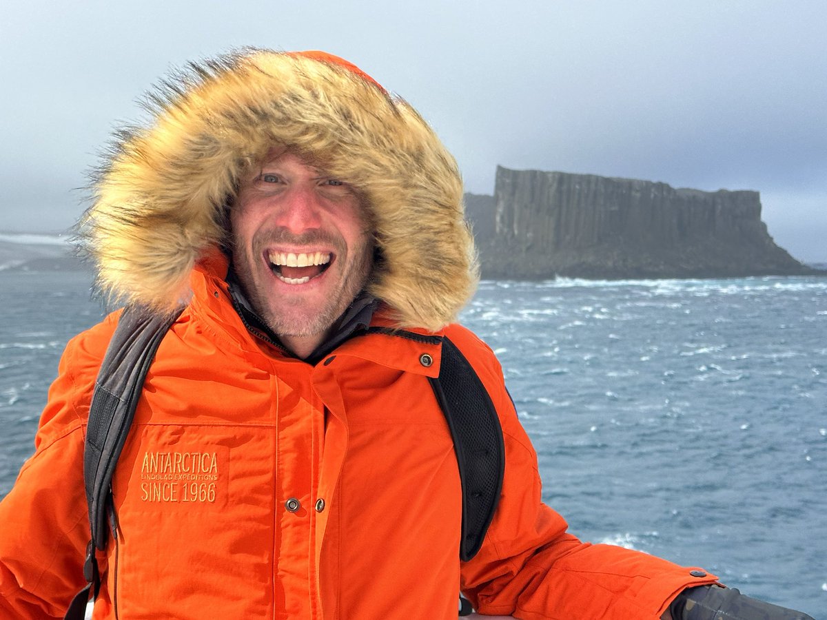 KipHottman's tweet image. JOURNEY TO ANTARCTICA (1/6): Land ahoy!!! We made it to Antarctica! We passed into Antarctic waters around 10 pm last night and I stepped onto my fifth continent today, my friends. I&apos;m blessed. 🤗 Lots to share!!! #ExplorerMindset