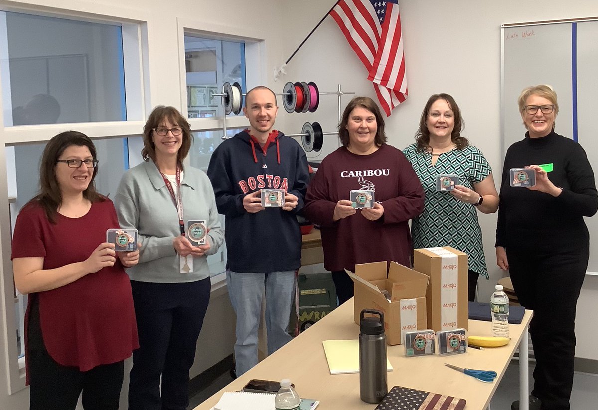 caribouteacher's tweet photo. Caribou Community School has begun its own space race!This program, funded by NASA in collaboration between @MaxiqSpace, @EducateMaine and the Maine Space Grant Consortium, provides STEM kits to our students to practice data collection, analysis and more. The sky’s the limit! https://t.co/WoZE8tYopW