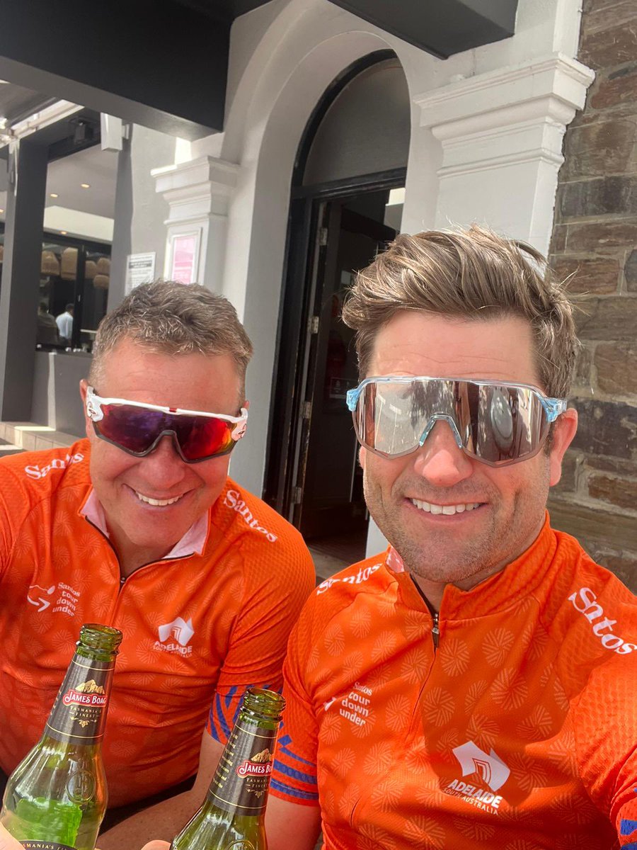 Cream_crackered's tweet photo. Terrific day to complete the #tdu2023 challenge ride. Very enjoyable and thanks to all for how well it was organised and run. TTFN to Corkscrew 🥺 https://t.co/ioDLxVqO0I