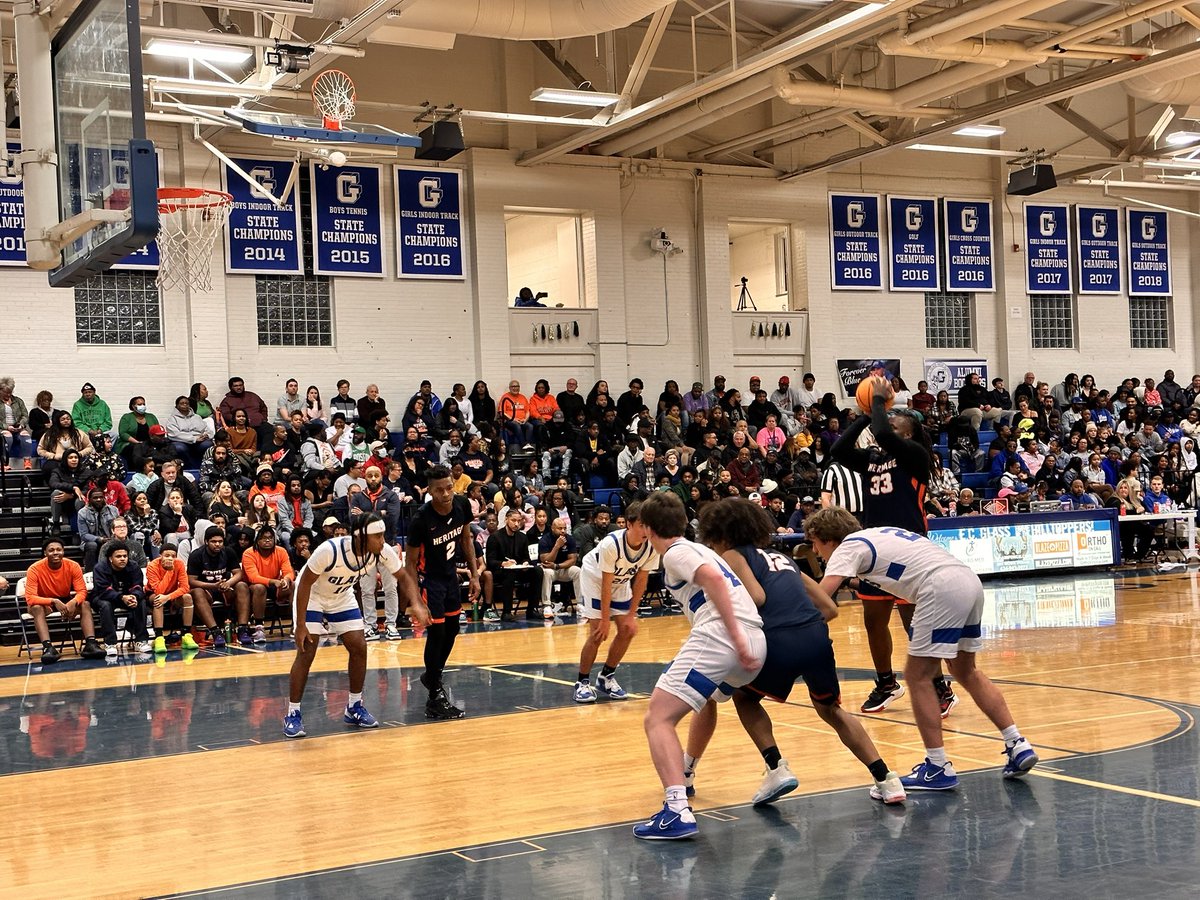 DaveWallsTV's tweet photo. Capacity crowd at @ecgathletics seeing another “City Game”! 
Hilltoppers lead Heritage 60-43 entering the 4th quarter. #ABC13FCP @13Sports https://t.co/HMS6YVITX1