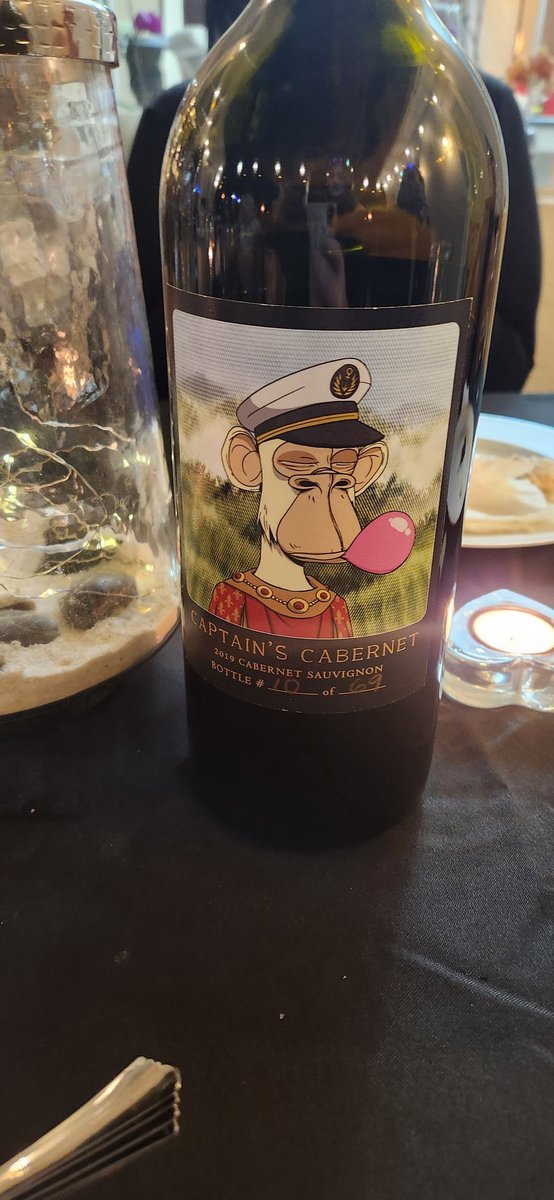Meta_mor_'s tweet photo. Girls Wine Night with the @captain6171 🍷🍷🍷 @GRMI_Studios https://t.co/nBcrCT8zKu