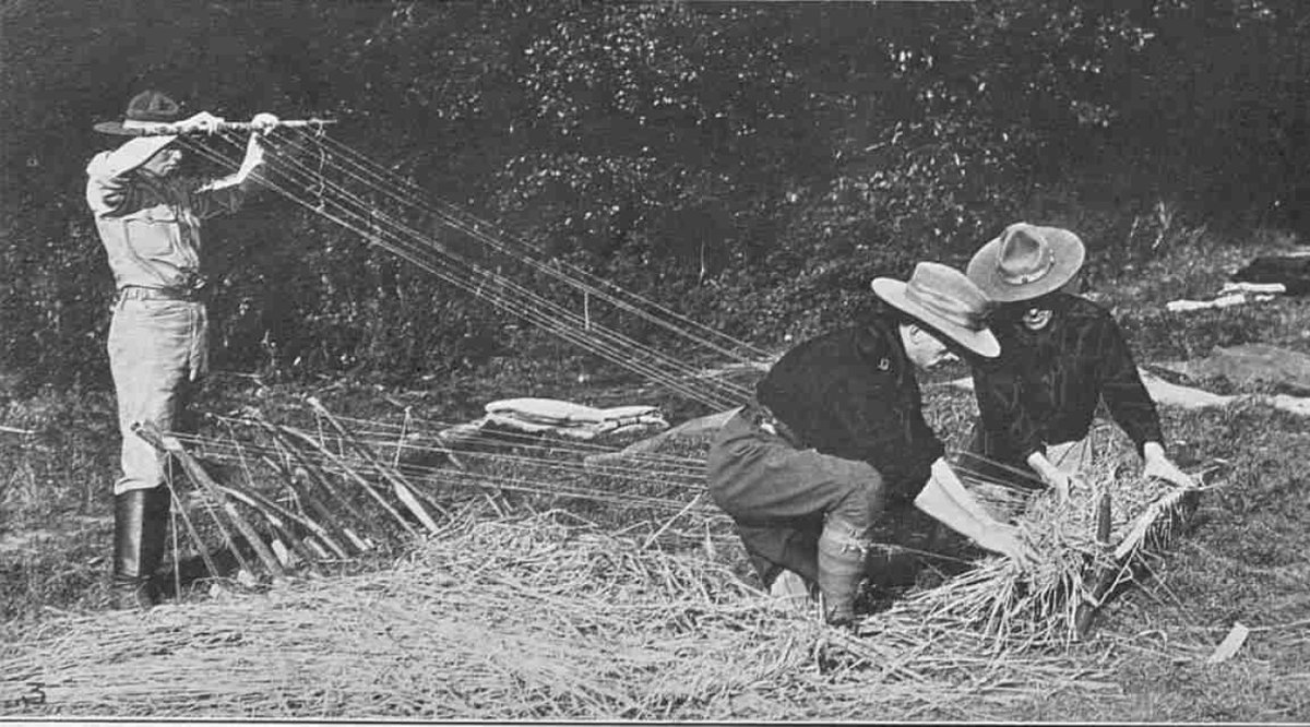 LegionAus's tweet photo. One of the tasks of the Legion of Frontiersmen today is keeping the old skills of the Legion alive. One example of this is bushcraft and minimalist campcraft.
This post on our "Australian Frontiersman" blog details some of these old-timey campcraft skills. https://t.co/y4avqWBcAS https://t.co/p7HKj5o9gA
