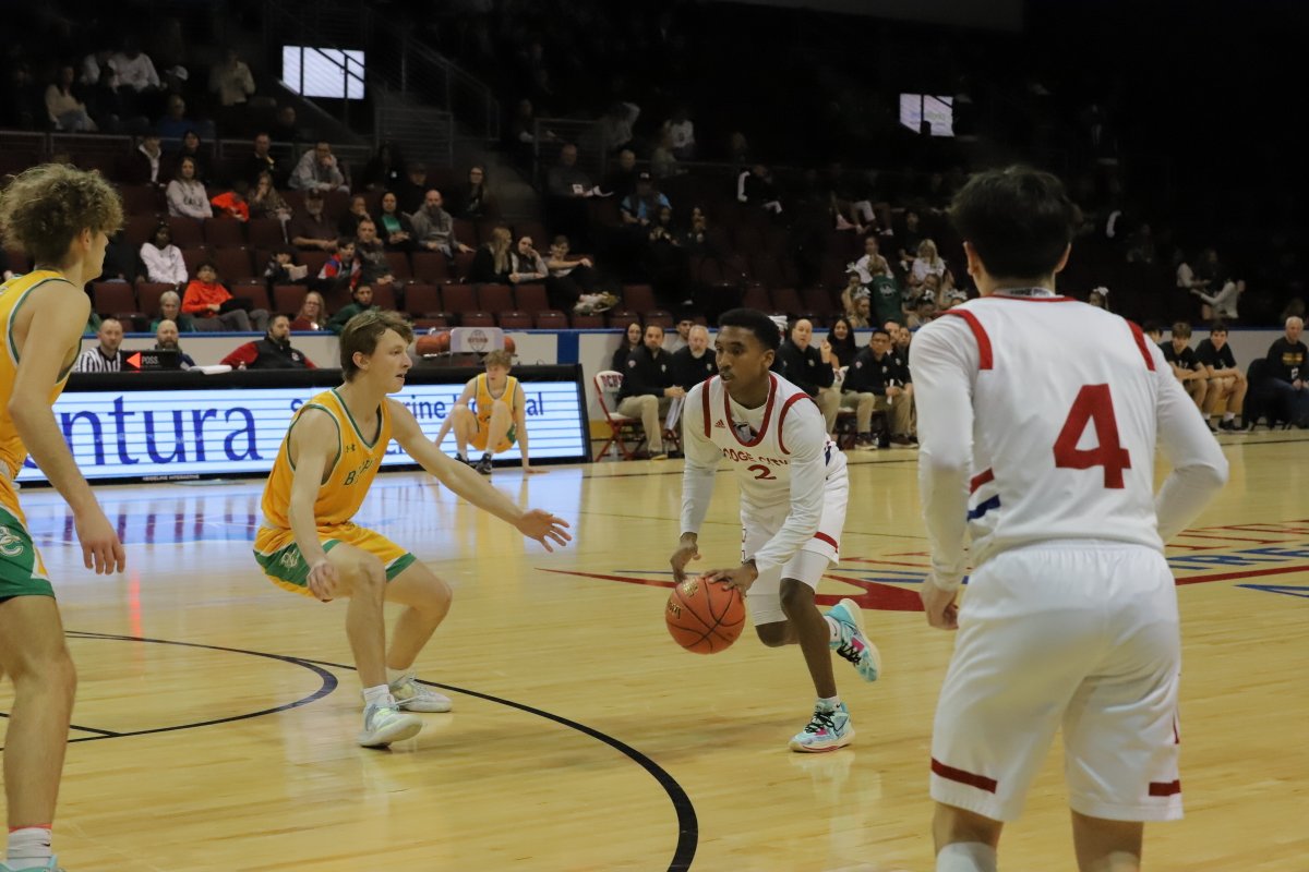 DCHSpubstaff's tweet photo. The Dodge City Red Demons were defeated by the Bishop Carroll Golden Eagles with a score of 58-34. Bishop Carroll will play on Saturday at 12:00pm against Shawnee Mission South Raiders. https://t.co/06Ms0OXQak