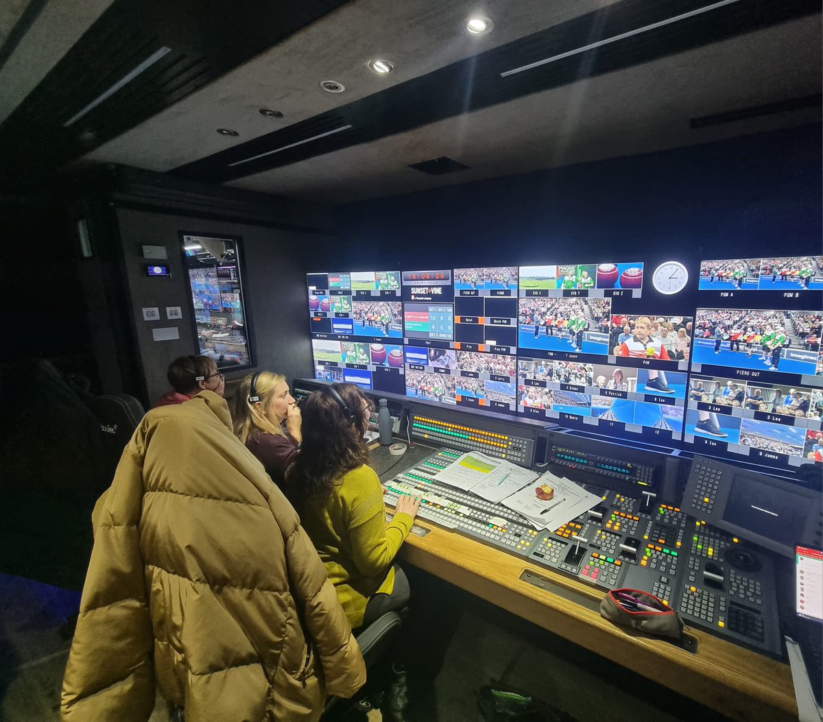 Bed in and avoid the cold this weekend as the World Bowls Championship 2023 wraps up at Potters Resort 🫖📺

Don't miss a moment on BBC 2 as we'll be bringing you all the action across Saturday and Sunday afternoon. <a href="/RishiPersad1/">Rishi Persad</a> <a href="/BBCSport/">BBC Sport</a> <a href="/BBCTwo/">BBC Two</a> #worldbowlschampionship2023