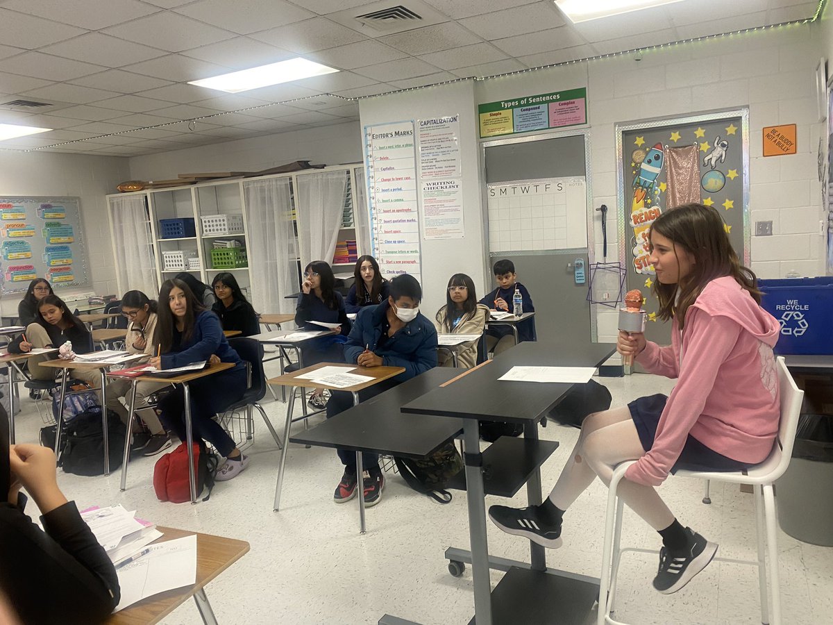 Today the Generals debated and defended their argument in front of their peers. We referenced the text “Is It OK To Lie?” from @Scholastic @_KELewis #ScholasticScope @SRidge_MS @ICastillo_SRMS @edhuerta7