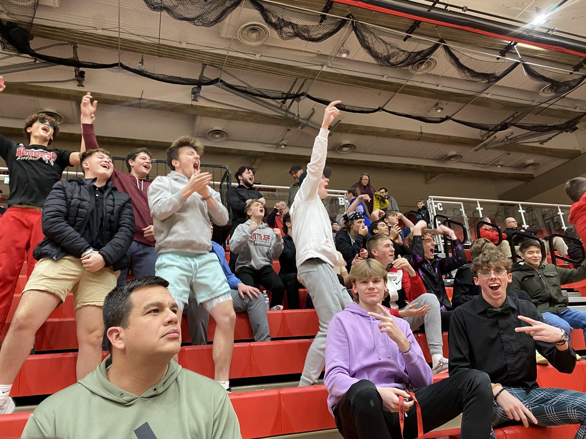 Broncho Baseball tweet media