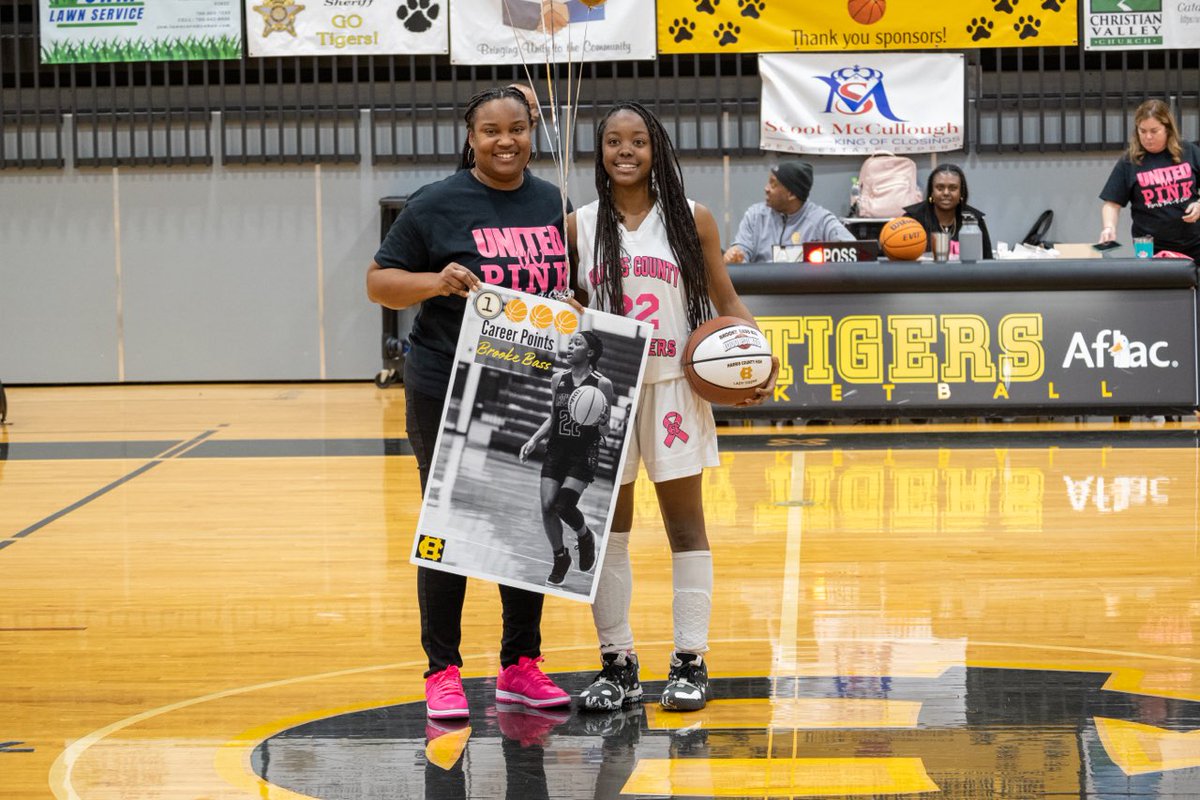 bassabdre6's tweet photo. Congratulations on scoring your 1000th career point. Great accomplishment 22. @GeneralBrooke @CenterCball @msramz @CountyRecruits https://t.co/ZcpCgc83j1