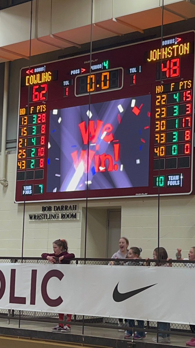 Maroon Crew tweet media