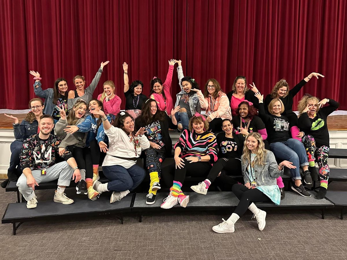 Celebrating the 80th day of school with 80’s gear! Totally radical!! 🎉⚡️🛼 <a href="/JenConnors1/">Jen Connors</a> #80thdayofschool #80sstyle #ClintonPride