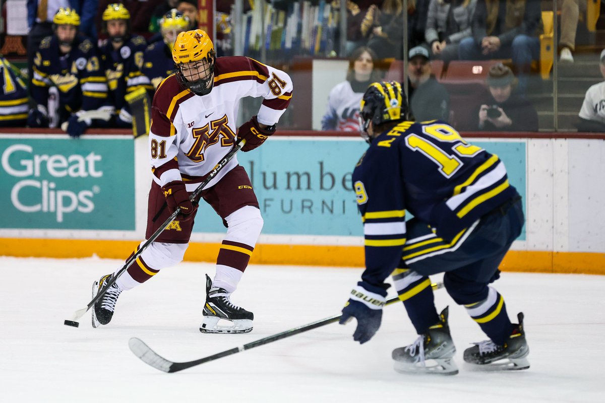 Minnesota Men’s Hockey on Twitter "We're back for period two with four
