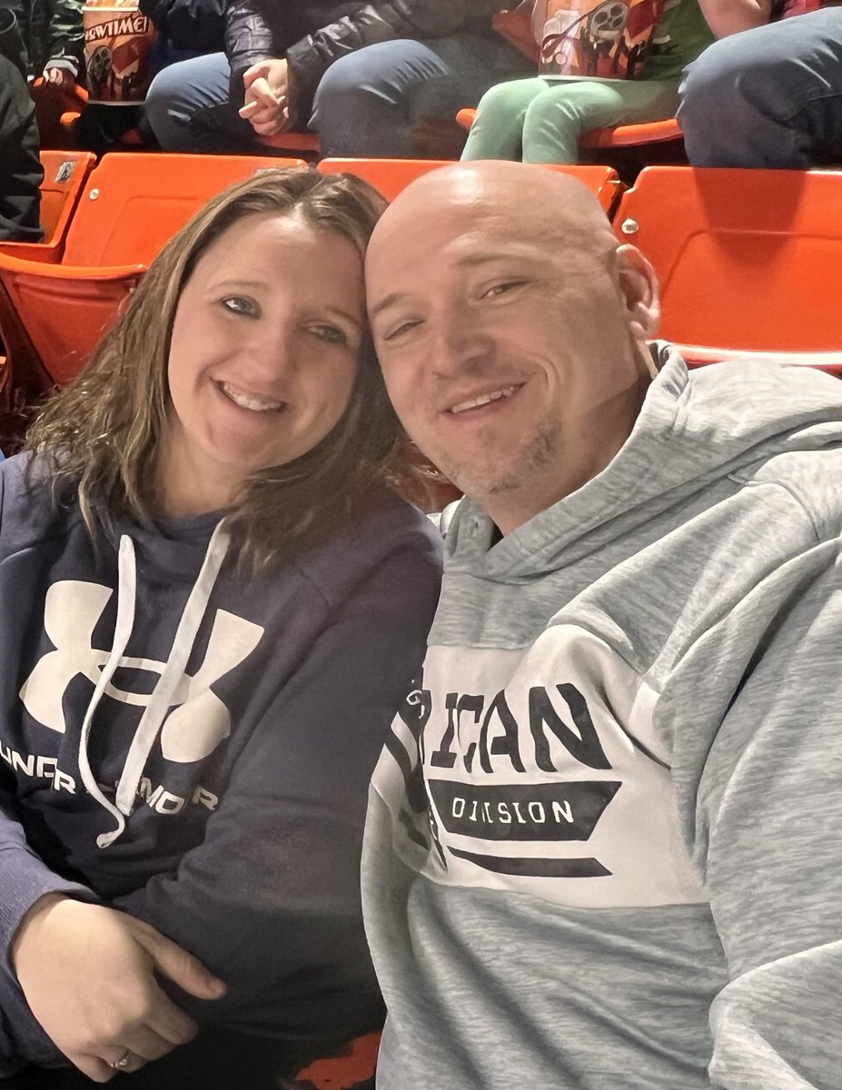 DeededStakley's tweet photo. #kwingsphoto https://t.co/3x9FcErVTa