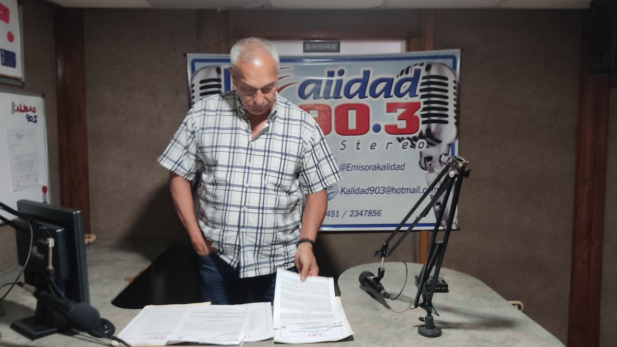 rodolfoperiodis's tweet photo. Con las notas del himno nacional de Venezuela hoy viernes 20-1-23 cesaron las operaciones de 90.3fm. Su director Cheo Goncalves informó por orden de Conatel, a las 5:53pm se apagó el transmisor que durante 24a orientó a sur de Táchira, Alto Apure, parte de Mérida y Barinas. https://t.co/OYdD5oz6l3