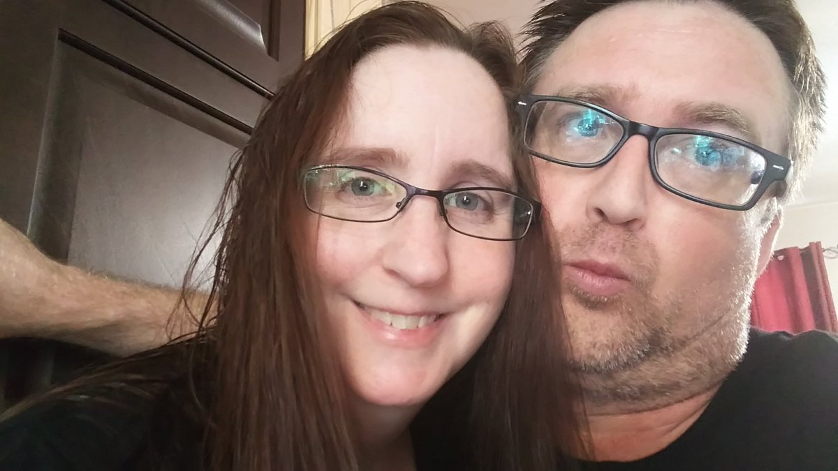 dualgeckogaming's tweet photo. We are taking tonight off to finish up the affiliate onboarding process and getting some emotes together. We will be on tomorrow to drop the sub button. We will also have a surprise!
#TwitchAffilate #OGStreamingCouple #GeckoHide #IndieCouple https://t.co/sHOooXPkex