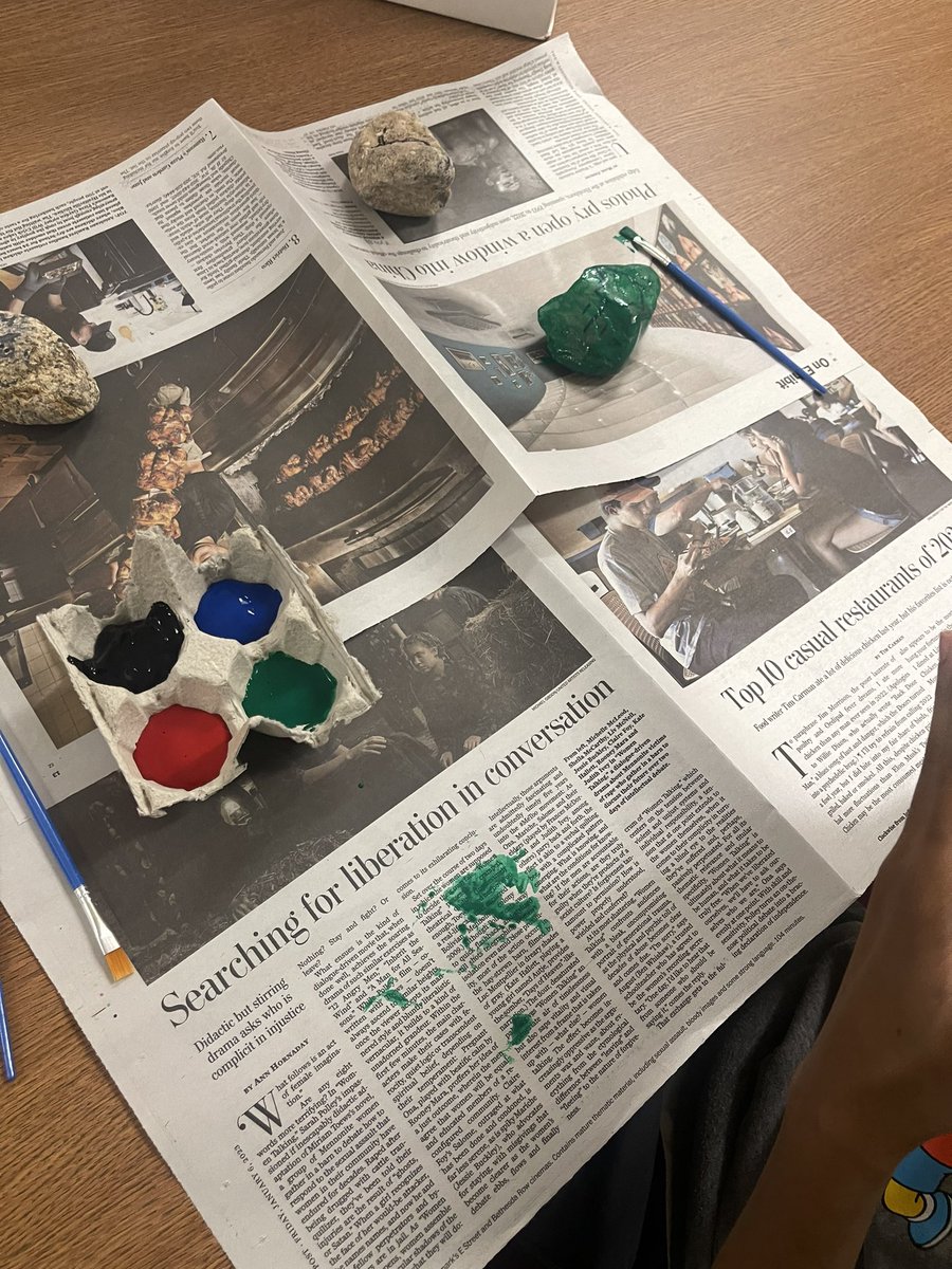 BrandiKOverton's tweet photo. A garden in full bloom! MLK is creating a Kindness Garden filled with hand painted kindness rocks. Creating a positive school culture, one rock at a time!  #TheMLKWay 
#MLKWeekOfService https://t.co/J60GzEXK6f