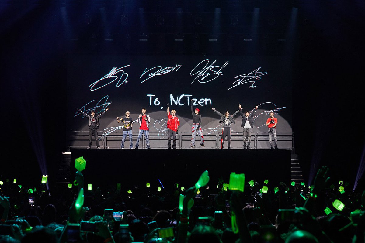 HevieHao's tweet image. - Taeyong tira a camisa 
- Yuta rebola a raba 
- Johnny rebola a todo vapor
- Olê Olê Ola Yuta Yuta
-  Nct de juliet 
- Nct pega bandeira e usa adereços 
- “O pai tá on” 
- “Vocês lacraram” 
-  “Muito massa”
 
Quero ver fazer igual 
#NCT127inBrazil #NEOCITY_THE_LINK_BRAZIL