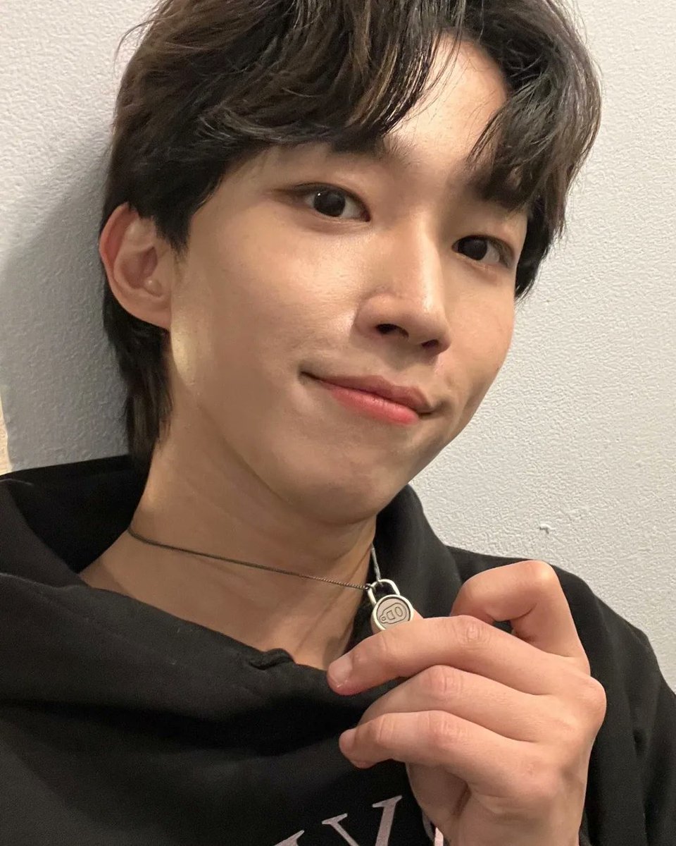 __hirunkitty's tweet image. Ya casi está por terminar el DWUW y todavía no tenemos fechas en Latinoamérica 😭💔💔
#nflyinginlatam #nflyinginargentina
 @studio_pav
@studiopav_latam
 @NFlyingofficial 
@FNC_ENT