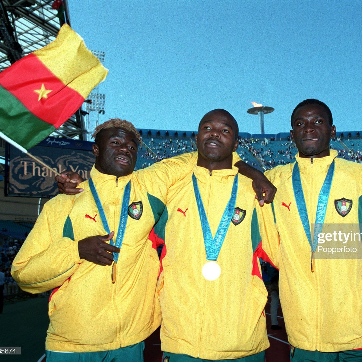 LendasOlimpicas's tweet photo. Modeste M'bami, Camarões 🇨🇲.
Campeão Olímpico.
Futebol masculino.
Jogos Olímpicos, Sydney 2000.
#modestembami #cameroun #olympics #sydney2000 #légende #champion #football #or #stadiumaustralia #jeuxolympiques #olympicgames #mbami #cmr #rip https://t.co/rtf2YVoPYD