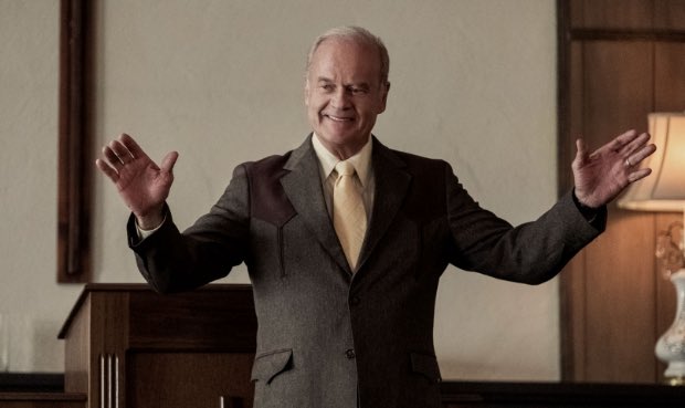 BackToYouPod's tweet photo. Kelsey Grammer plays another Chuck — pastor Chuck Smith — in the new drama #JesusRevolution. @Lionsgate is holding nationwide pay preview screenings on Feb. 22 ahead of official Feb. 24 open. @LCJReviews has screened the film and will be able to share his thoughts next month. https://t.co/f6qi82Hfgm