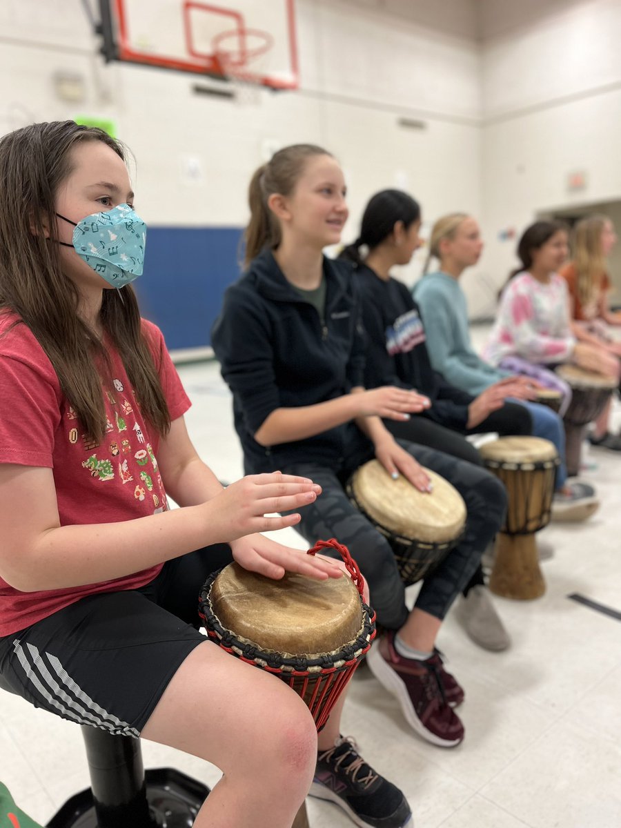 KmartinGT's tweet photo. @OakwoodIntermed says “thank you” to @Give2Kids for a great “Day of Drumming”! https://t.co/1VoIByXyIC
