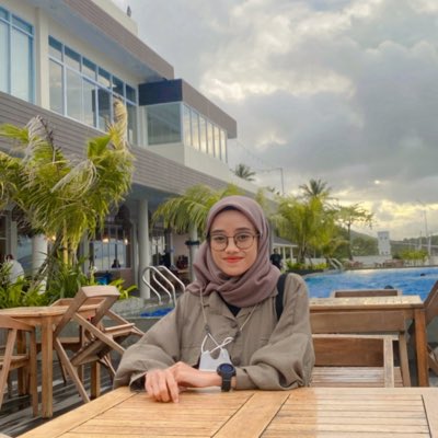 larasdnabila's tweet photo. #FotoProfilBaru https://t.co/40ghrpgk72