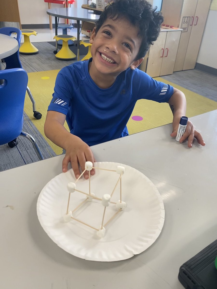 Mrs. Olivia Fishbook tweet media