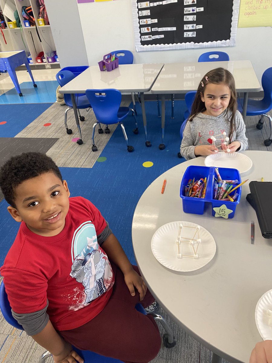 Mrs. Olivia Fishbook tweet media