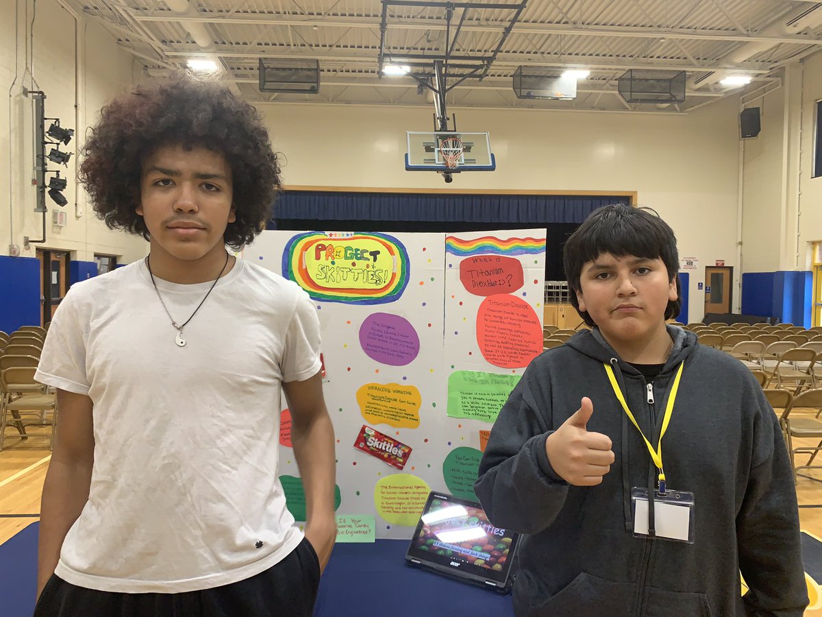 allyfallman's tweet image. The STEAM fair @MMS_PACPride is where it’s at ! #proudap thank you to @mahopacfox and @KKischak for all your hard work ! ♥️