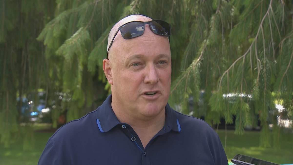 1NewsNZ's tweet image. Luxon comes out swinging against new political rival
1news.co.nz/2023/01/21/lux…