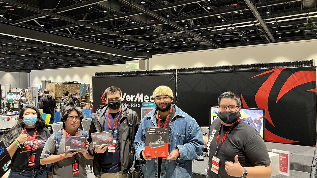 AVerMedia's tweet image. We had a blast at #G9 Day 1! If you haven't had the chance to visit our gaming stations, what are you waiting for? Come by our booth, join the daily giveaways a get some swag! 

#SmashBros #BoldlyCreate