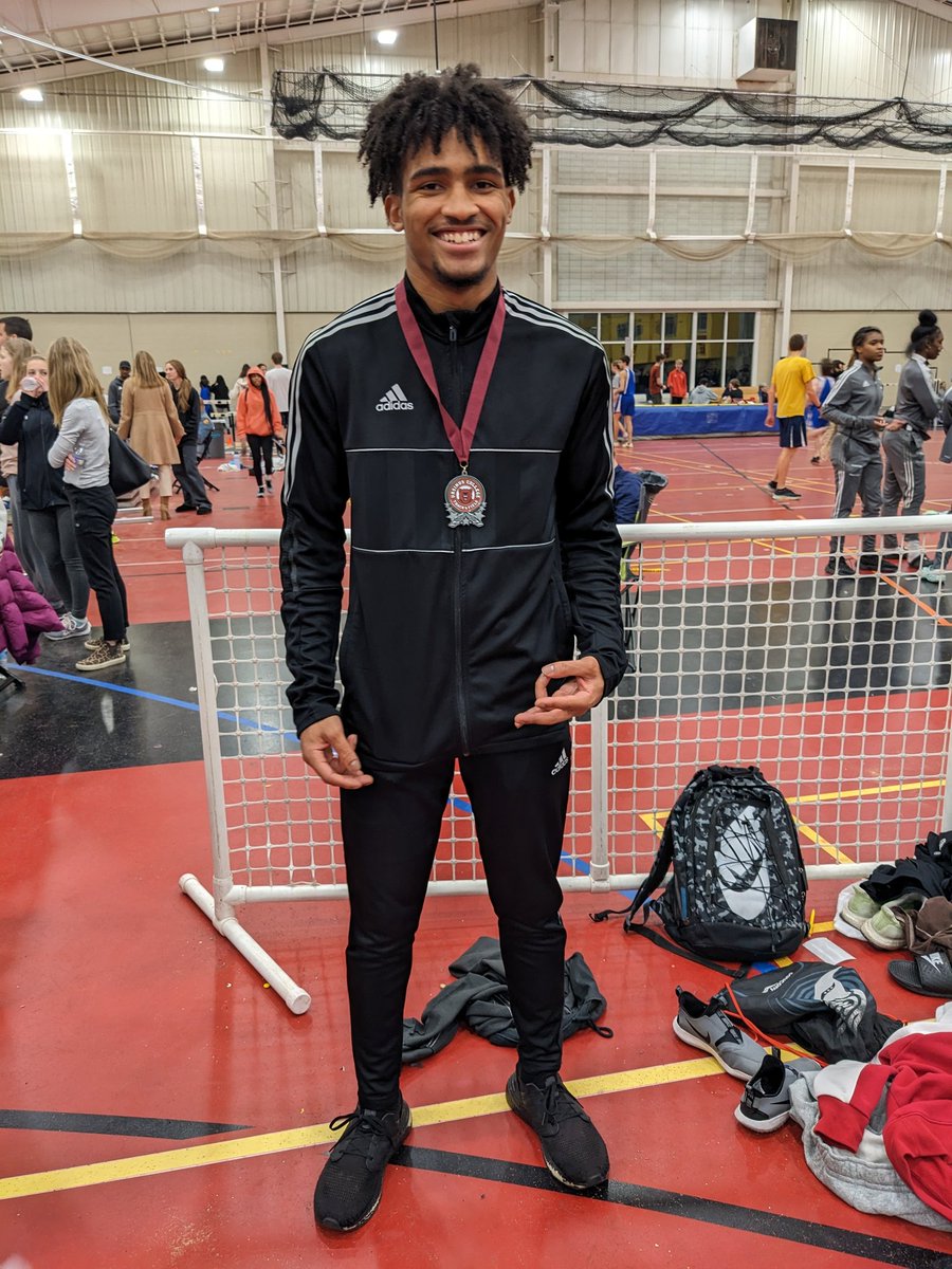 eastern_track's tweet image. Another PR for Jashad... This time in triple jump where he places 2nd. He jumps a 44' 10" which is an 8.5" PR (his long jump was also an 8.5" PR) Great day for this guy 👍🏻 @easternviking @Shad20k