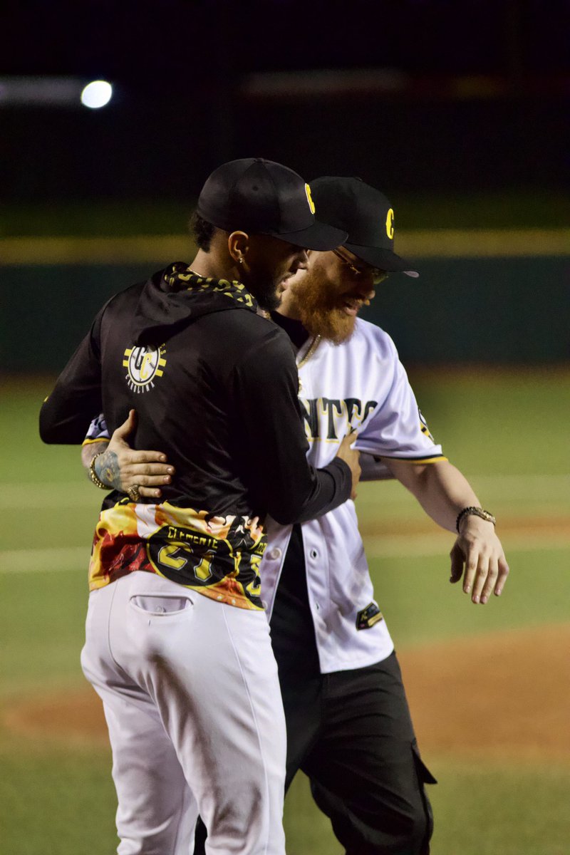 _jaredale25's tweet image. EL OG EN EL CLEMENTE.🦁⚫️🟡

@CarolinaLBPRC @LBPRC