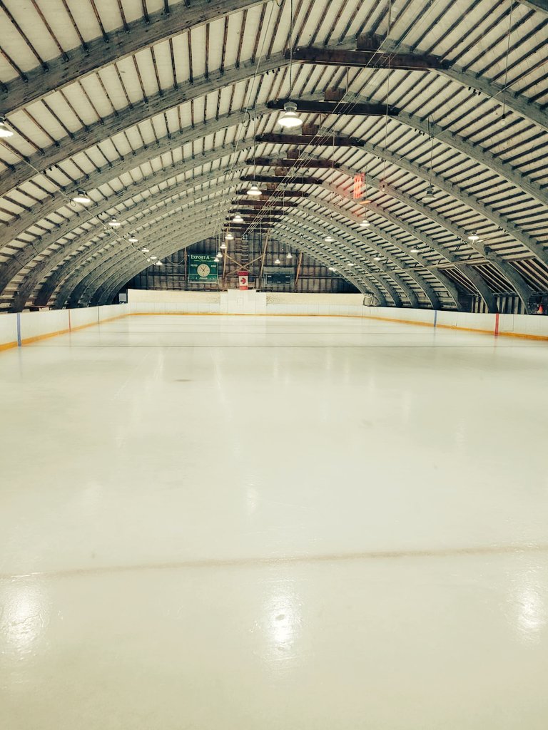 <a href="/MondayNooner/">Monday Nooner</a> <a href="/HockeyDayinSask/">Hockey Day in Saskatchewan</a> <a href="/hockeysask/">Hockey Saskatchewan</a> Wilcox #Sasky.  #beauty barn.  Home of the Wreck Wrangers.  Losers scrape.
Where the #Hounds and #TownRats get away and have some fun!  A lot of beauties have honed their skills in this old barn.  #fullsend #1Ts #backhanders