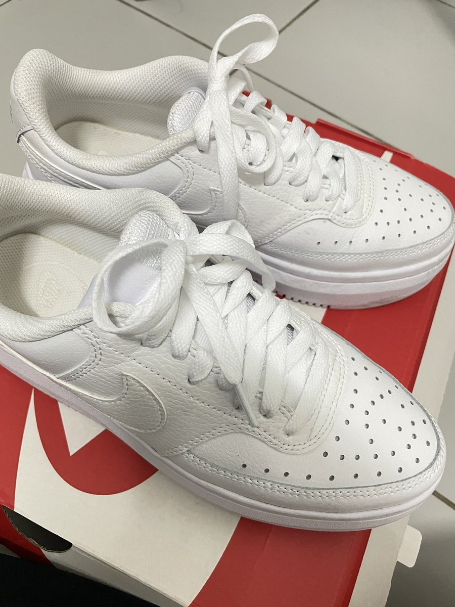 duan_naud's tweet photo. ส่งต่อ Nike Court Vision Alta ไซส์ 38.5 ช็อปญี่ปุ่นแท้ ผ่านการใส่ไม่เกิน 5 ครั้ง ราคาไทย 2,700.- ส่งต่อ 990.-รส.  สภาพ 95% ขอดูรูปเพิ่มเติมได้ค่ะ
#รองเท้ามือสอง #ส่งต่อรองเท้า  #ส่งต่อรองเท้ามือสอง  #ส่งต่อเสื้อผ้า #ส่งต่อรองเท้าnike #ส่งต่อรองเท้าผ้าใบ #ส่งต่อรองเท้ามือสองของแท้ https://t.co/kbceucfVFh